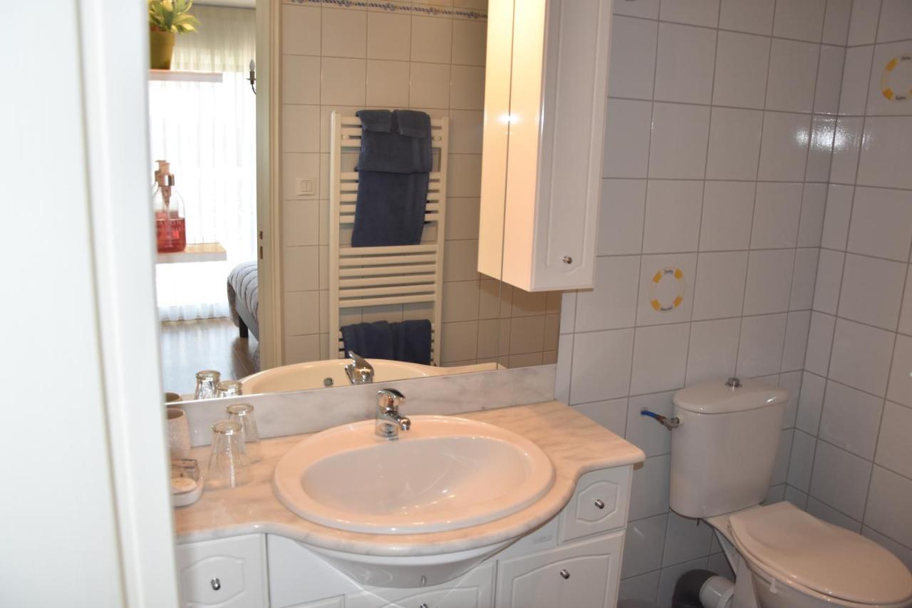 Mespaul Chambres De Kertanguy מראה חיצוני תמונה