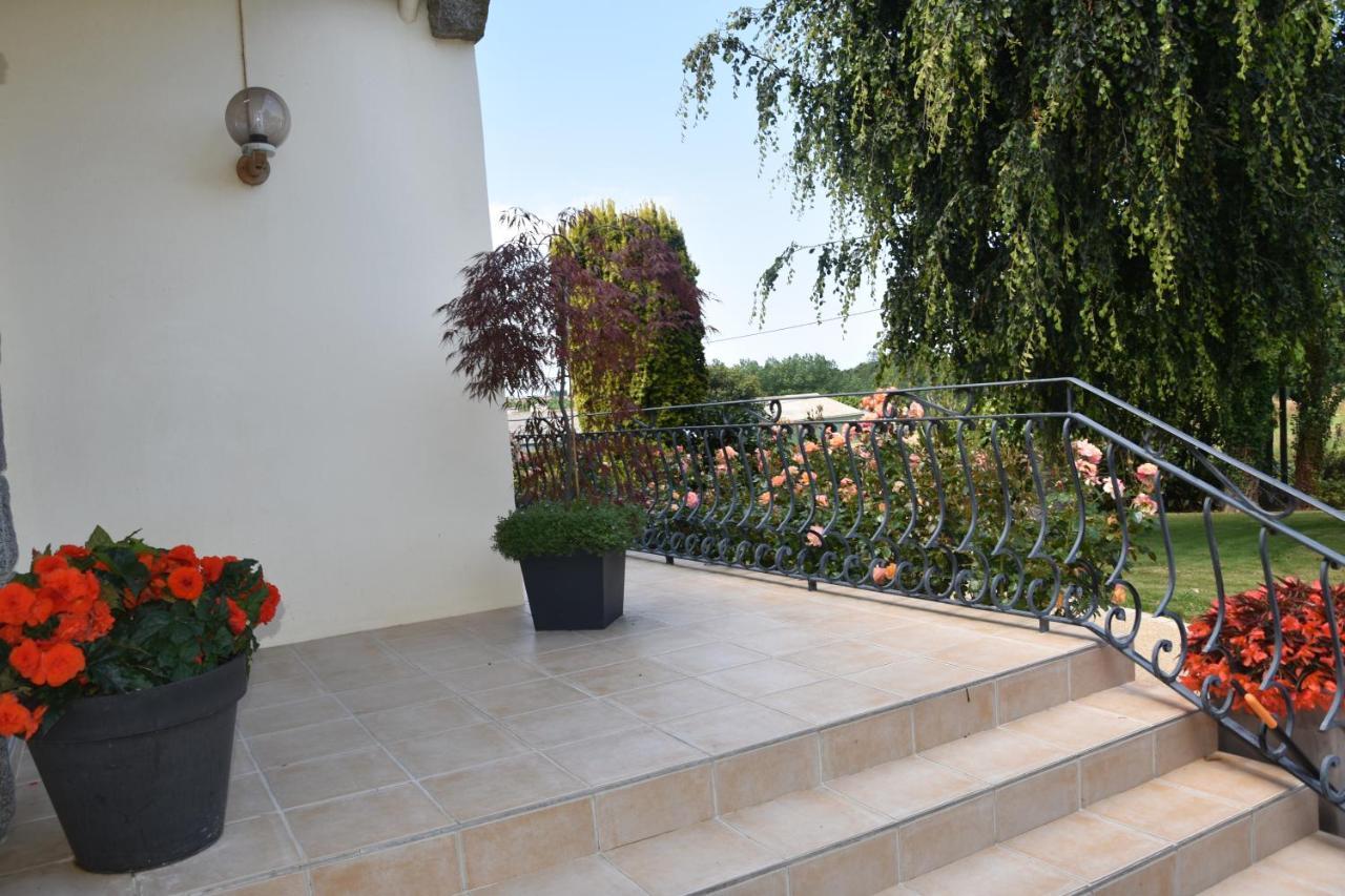 Mespaul Chambres De Kertanguy מראה חיצוני תמונה